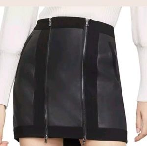 Bcbg skirt